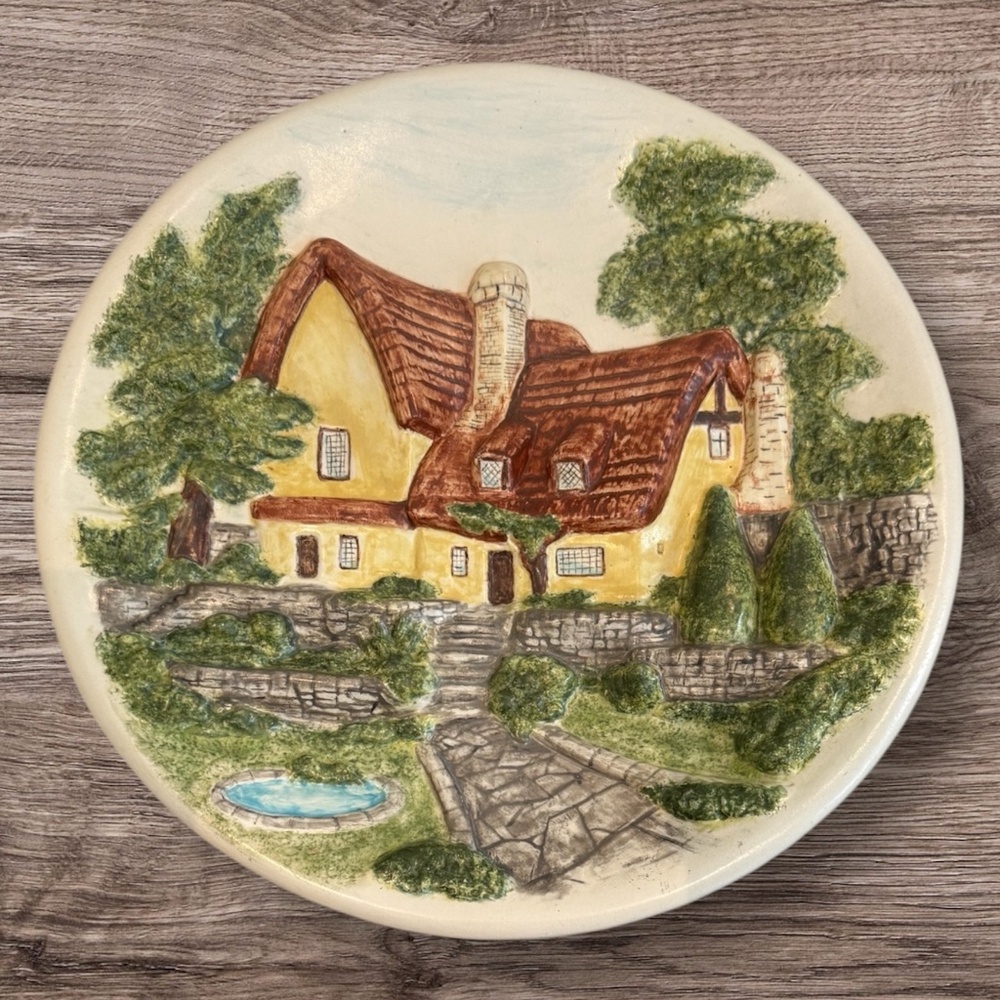 Handmade  Ceramic Decorative Plate With 3D 1964